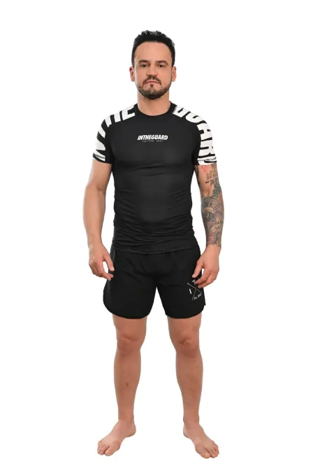 Rash Guard Masculina Cores Faixas Preta