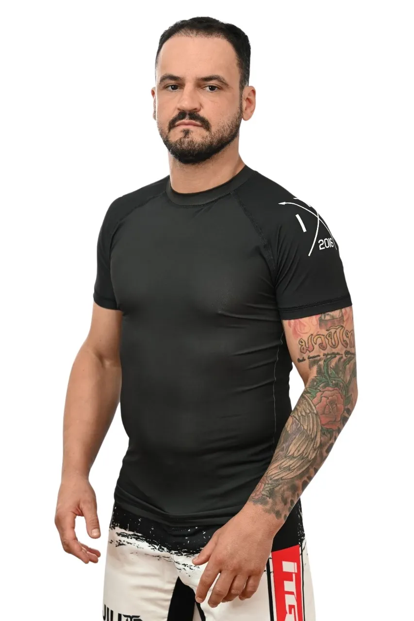 Rash Guard Masculina Confort Manga Curta