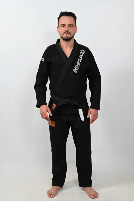 Kimono In The Guard Pró Preto