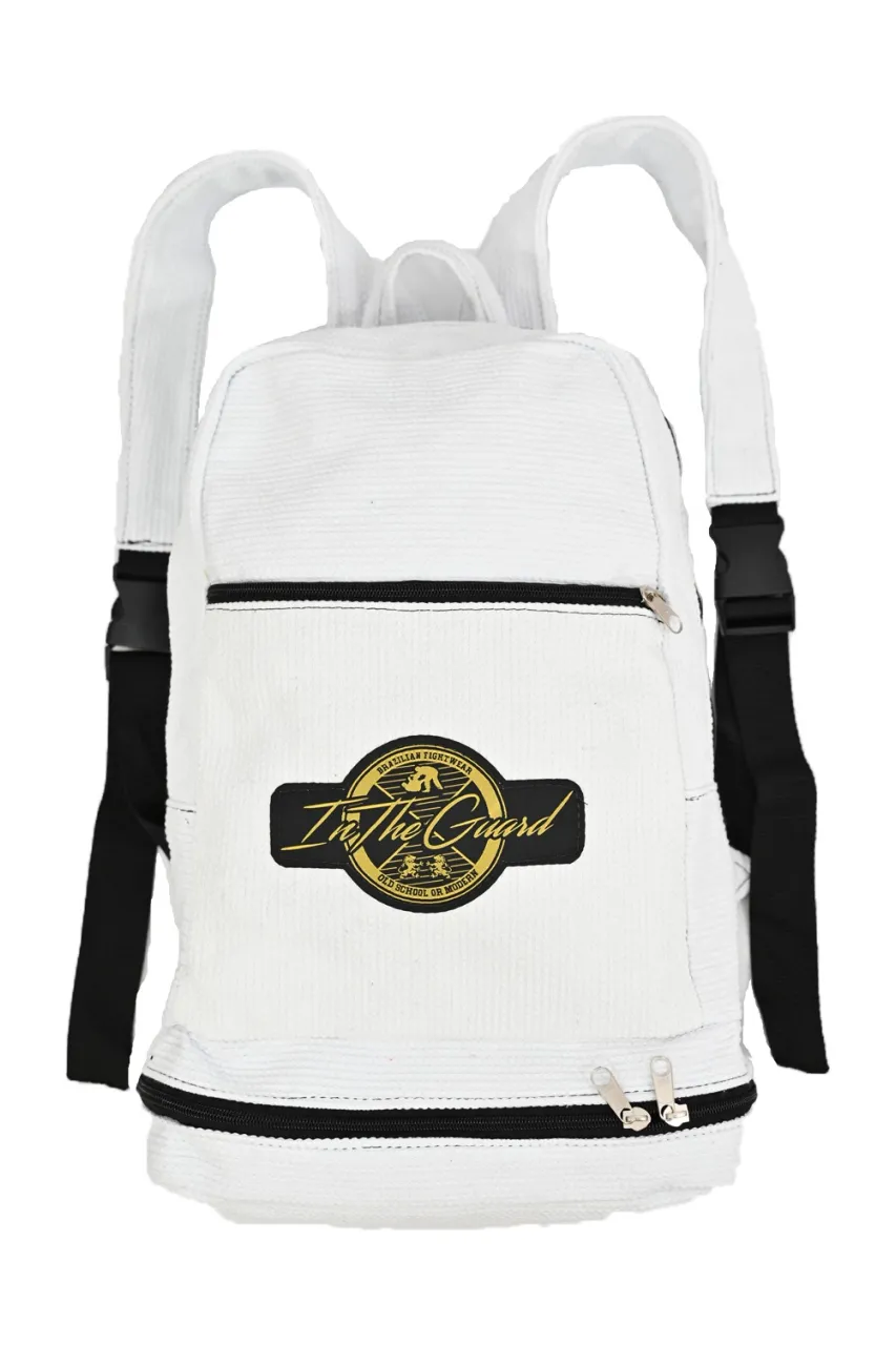 Mochila In The Guard, Branca